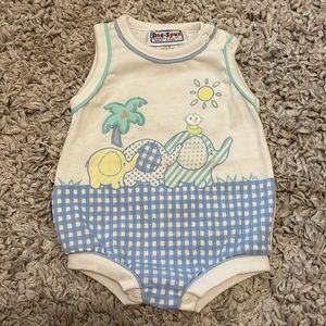 Vintage 80’s? 90’s? Doe-Spun Elephant Romper, Size 3-6 Months